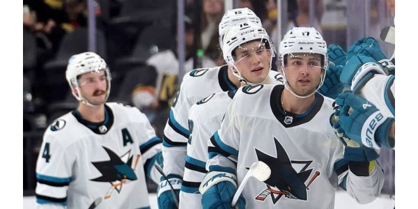 San Jose Sharks se konečně dočkali prvního silničního vítězství v sezóně San Jose Sharks se konečně dočkali prvního silničního vítězství v sezóně